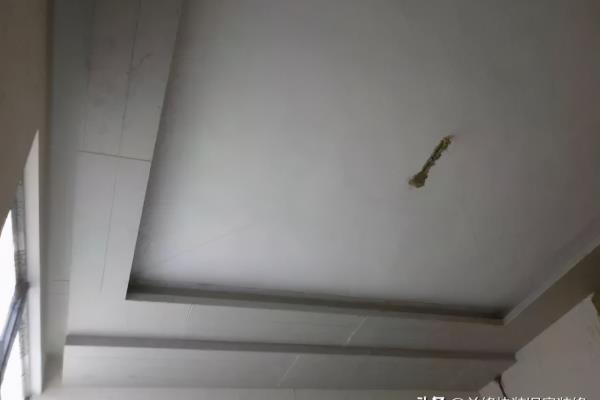 石膏吊顶开裂怎么修补处理最好.