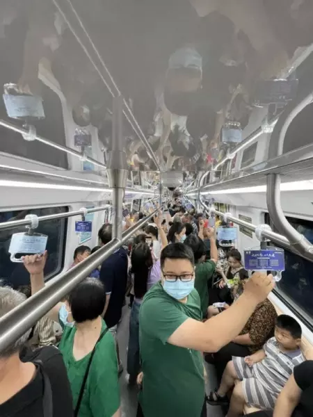 昆山房产交易中心周六周日上班吗(2)