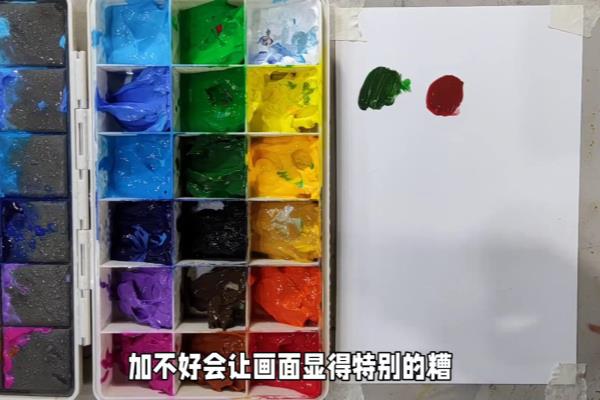 红加绿是什么颜色等于什么颜色.