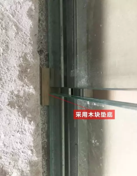 镜面玻璃的常用固定方法有哪五种(37)