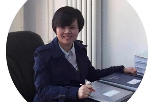 电梯装修费计入什么科目.