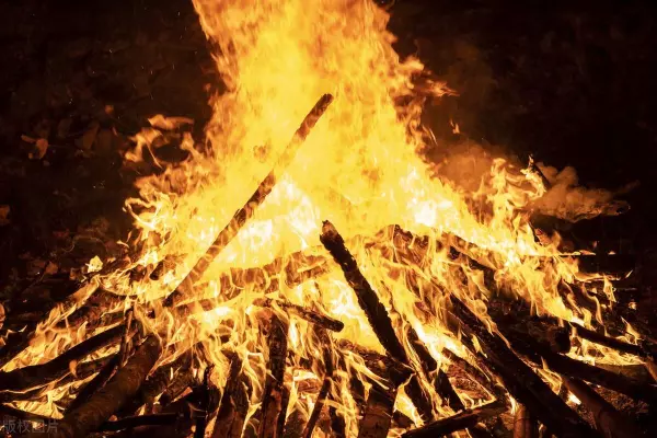 做梦着火了是什么意思周公解梦(10)
