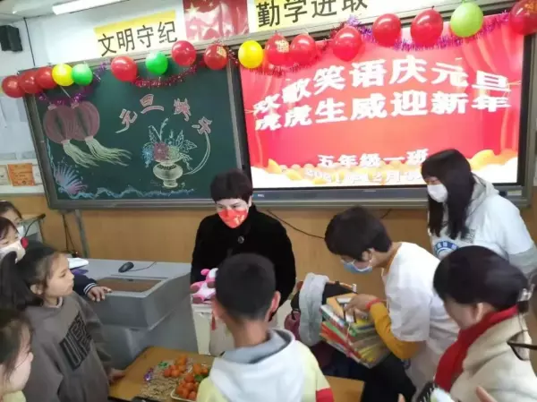 蓝郡国际花园属于哪个社区(14)