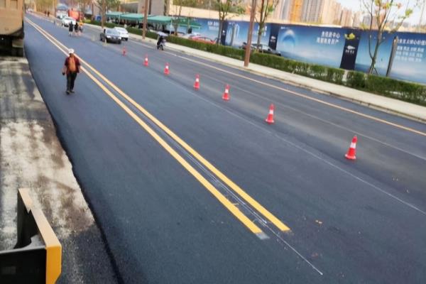 透水沥青混凝土路面施工做法.