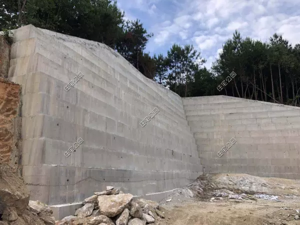 堡坎和挡土墙的区别(10)
