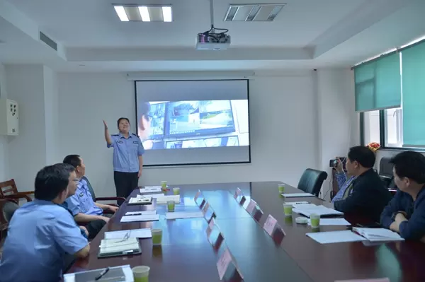 蔡甸吧认识肖潇吗(1)