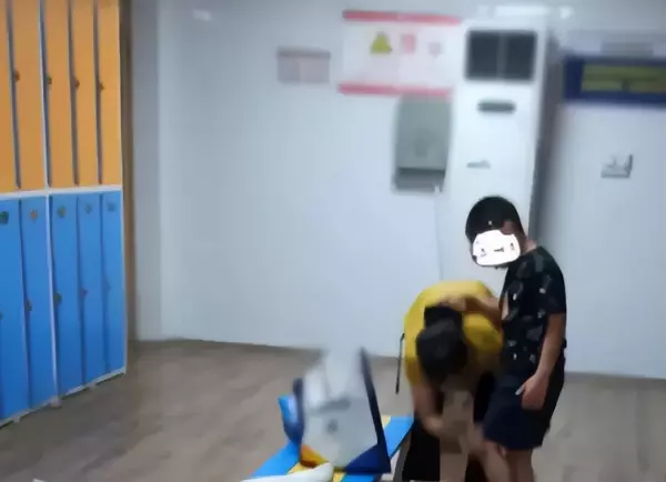 北方澡堂有了生理反应怎么办(2)